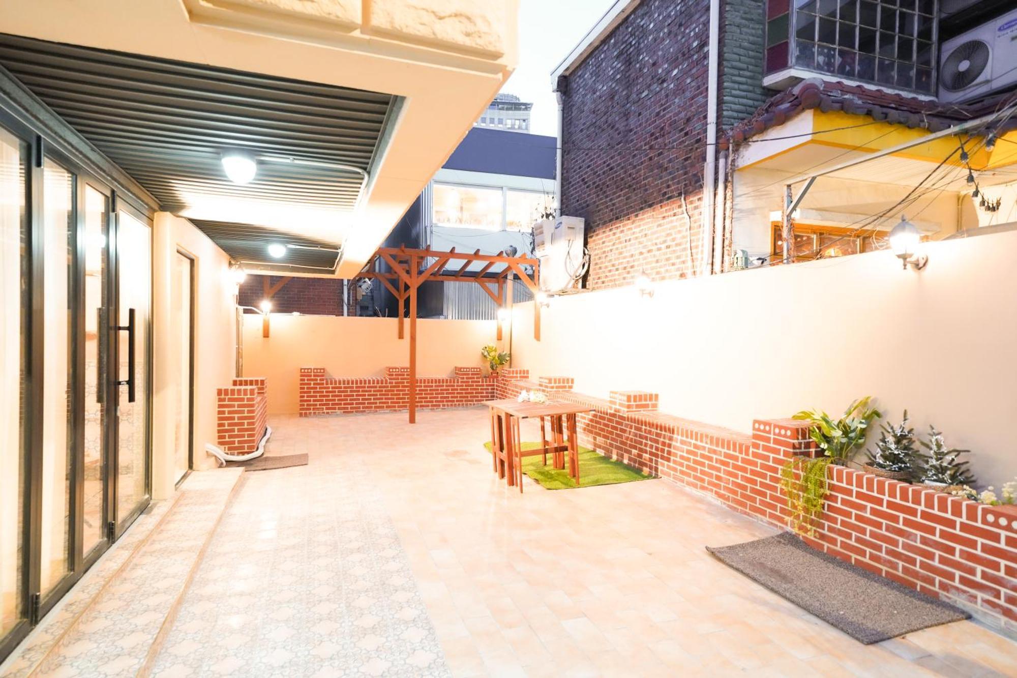 Ferienwohnung Romantic Rooftop House Seoul Exterior foto